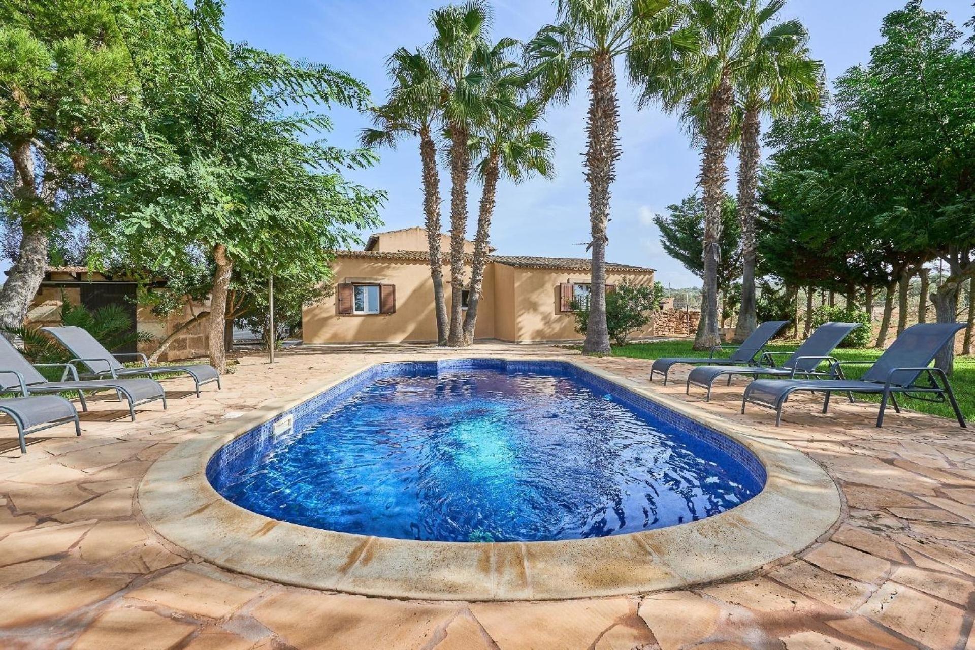 Holiday home Rustikale Mit Privatem Pool